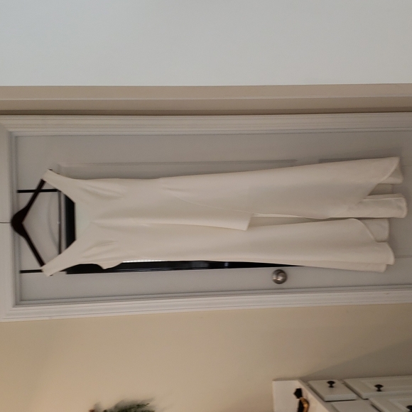 BCBG Max Azria luxe cocktail or wedding dress - Picture 1 of 3